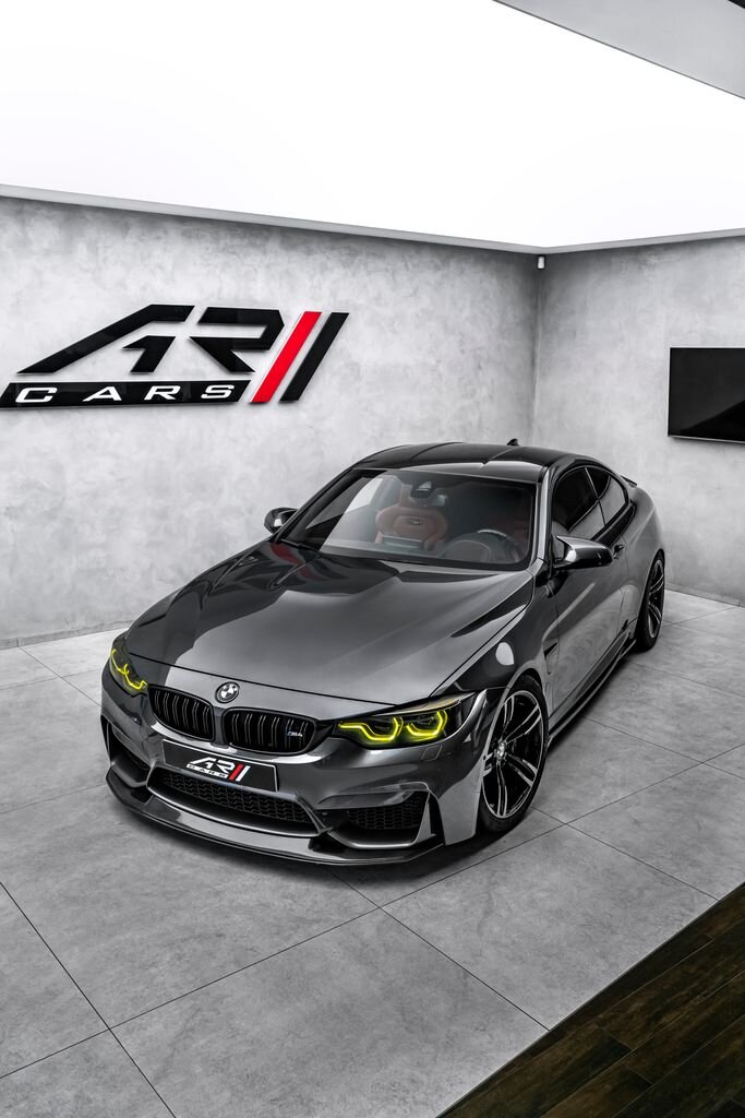 BMW M4 Kupé 3,0 l 331 kw