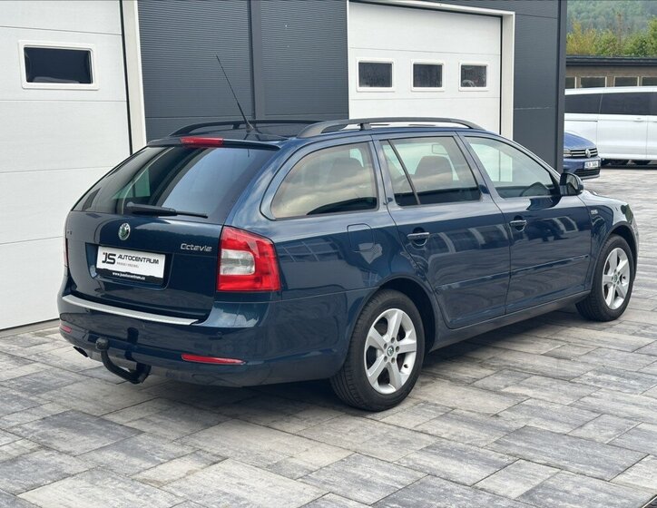 Škoda Octavia Kombi 1,8 l 112 kw