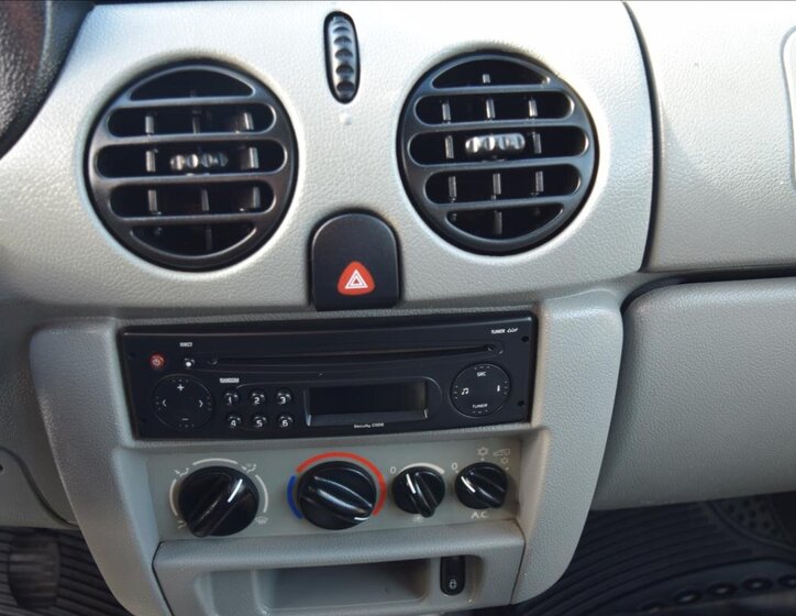 Renault Kangoo Kombi 1,1 l 55 kw