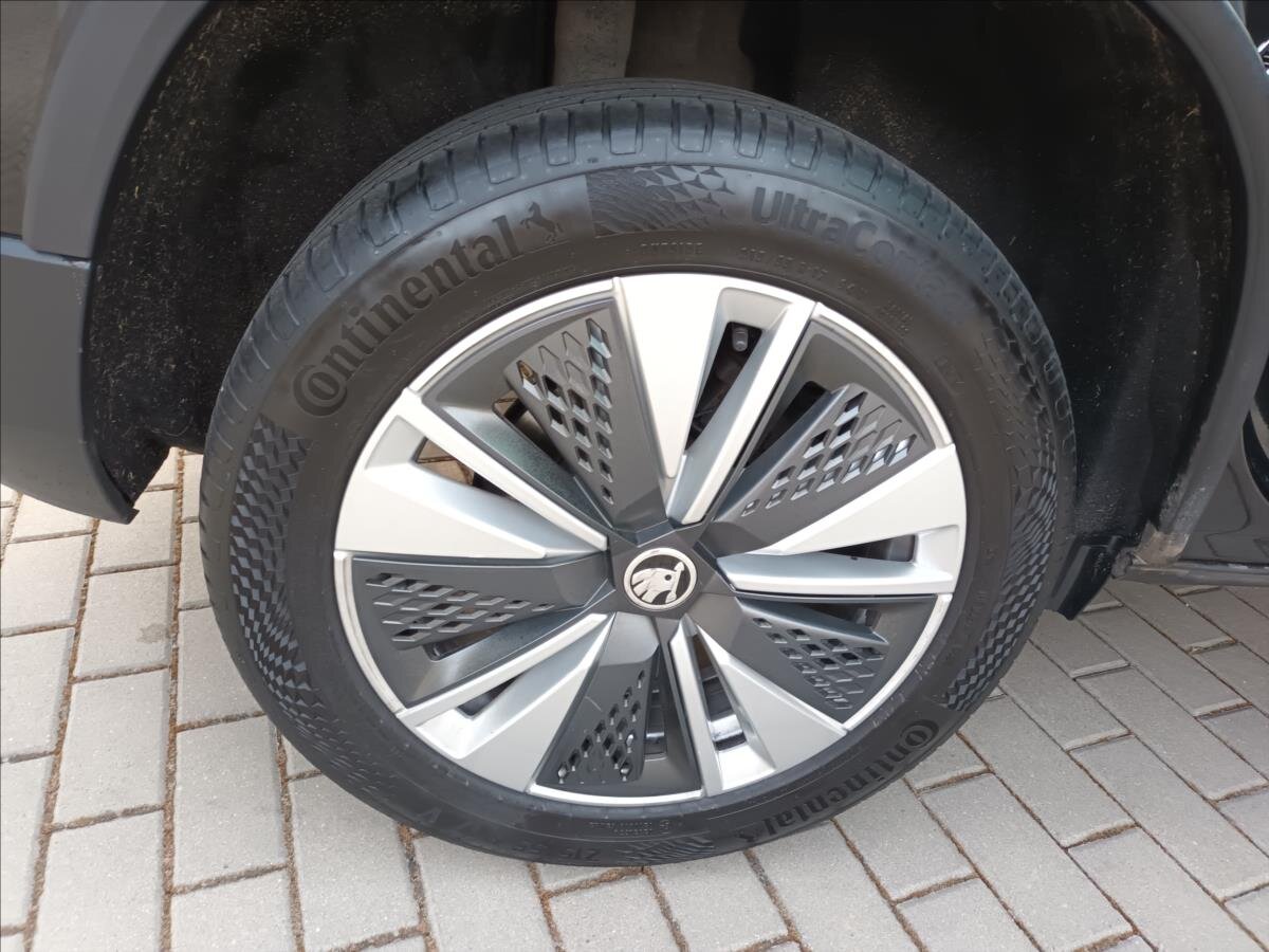 Škoda Karoq SUV / Terénní 1,5 l 110 kw
