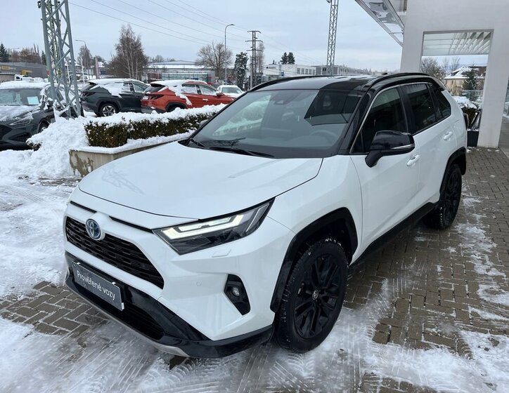 Toyota RAV4 2