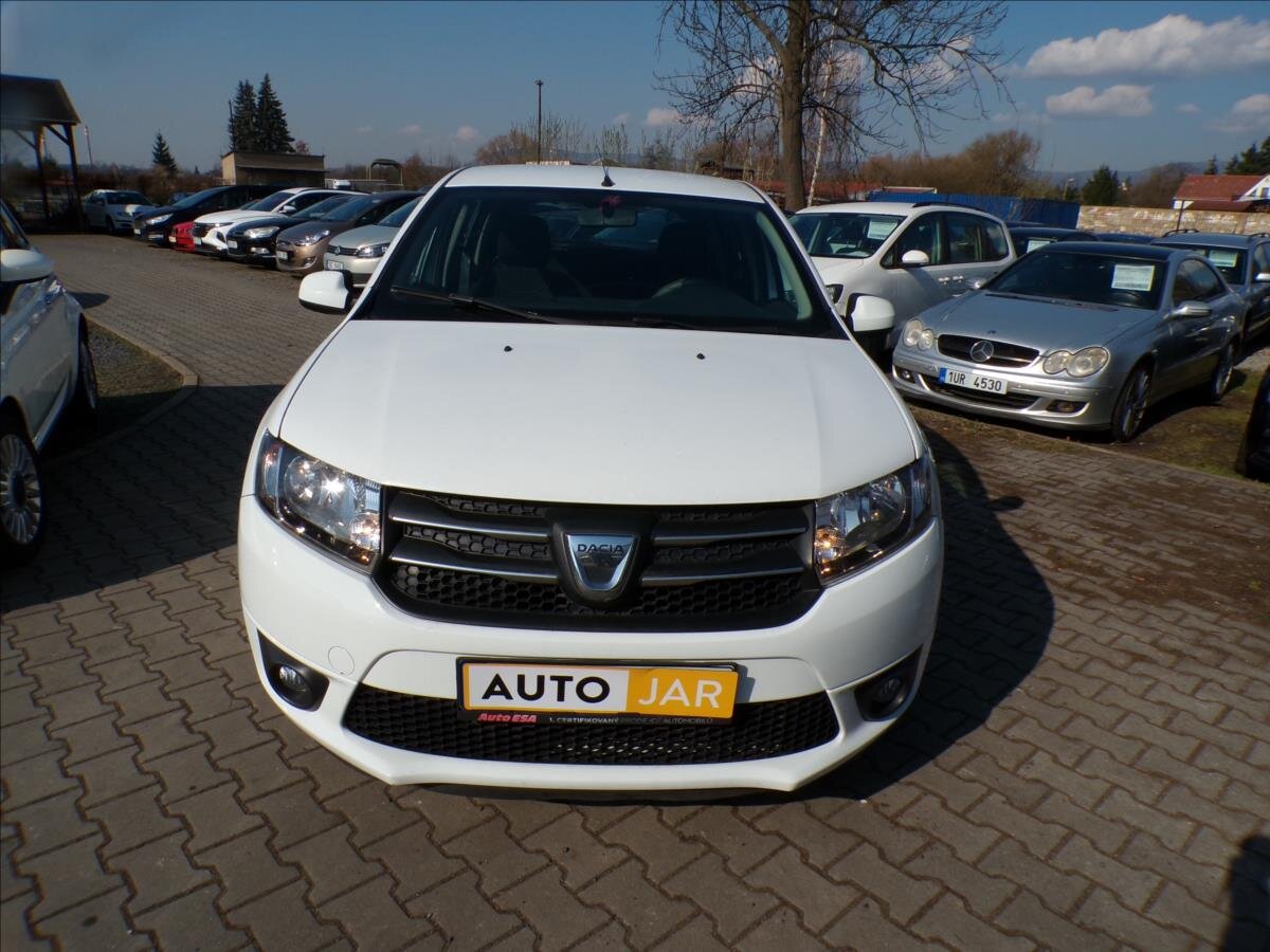 Dacia Sandero Hatchback 1,1 l 54 kw