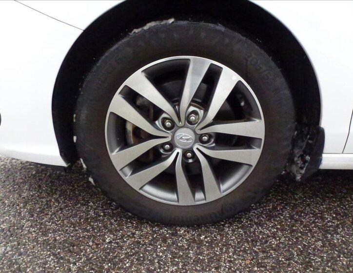 Hyundai i30 Hatchback 998,0 88 kw