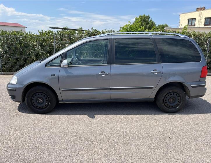 Volkswagen Sharan 4