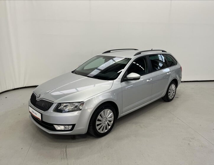 Škoda Octavia 32