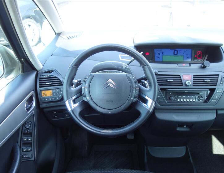 Citroën Grand C4 Picasso 22