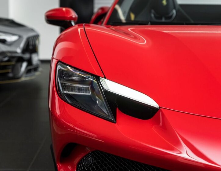 Ferrari Ostatní Kupé 3,0 l 610 kw