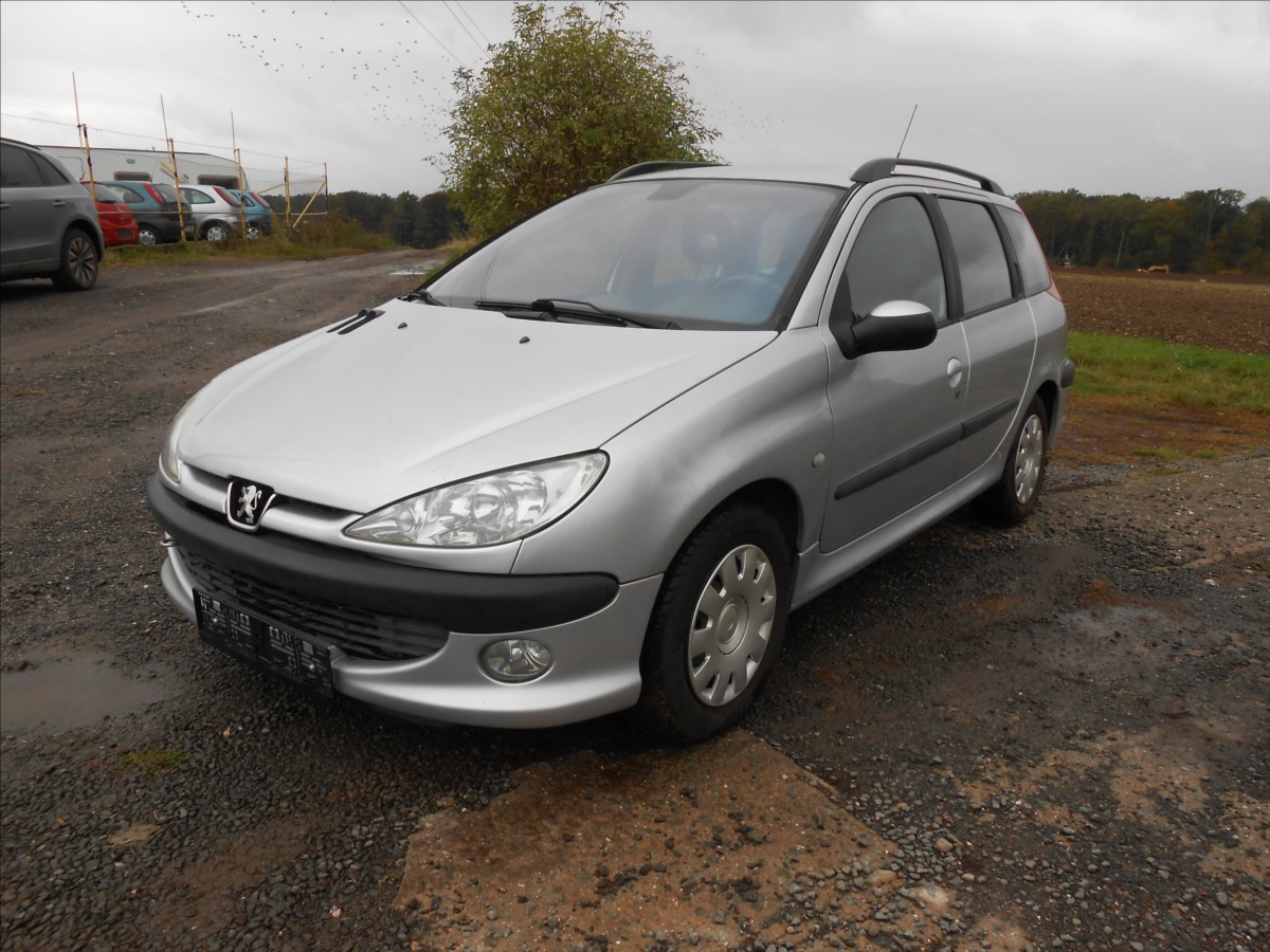 Peugeot 206