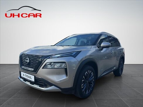 Nissan X-Trail SUV / Terénní 1,5 l 157 kw