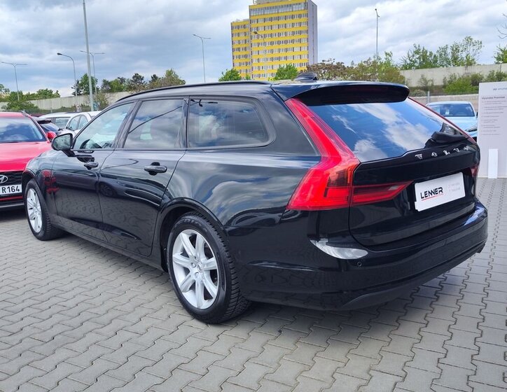 Volvo V90 Kombi 2,0 l 110 kw