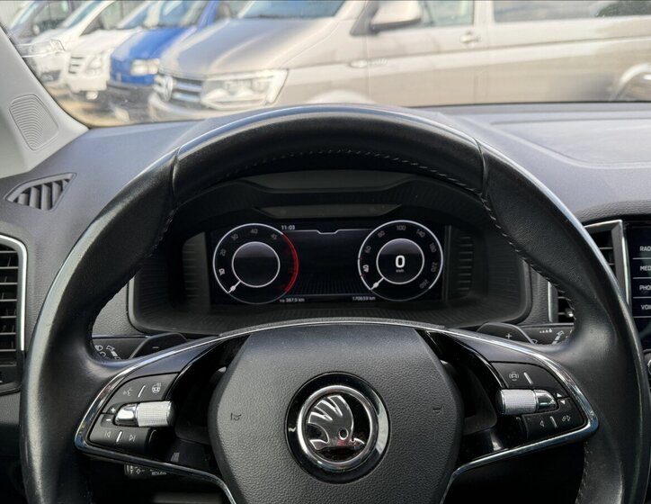 Škoda Karoq SUV / Terénní 2,0 l 110 kw