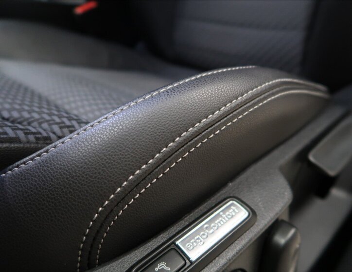 Volkswagen Passat Kombi 2,0 l 147 kw