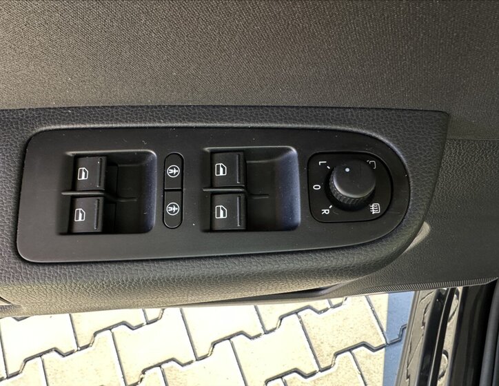 Volkswagen Sharan 12