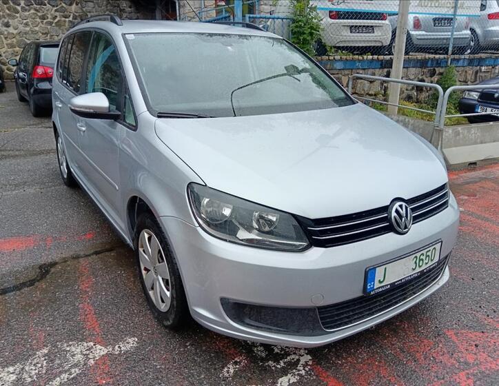 Volkswagen Touran 18