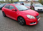 Suzuki Kizashi Sedan / Limuzína 2,4 l 131 kw