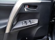 Toyota RAV4 SUV / Terénní 2,0 l 91 kw