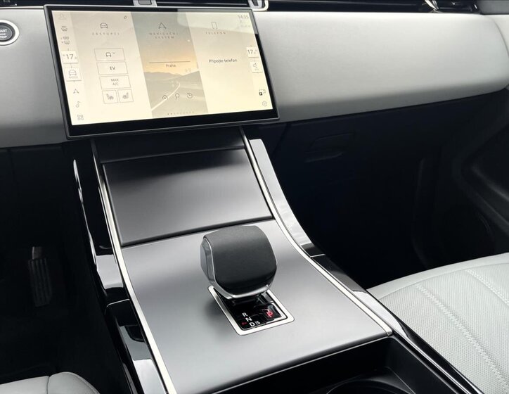 Land Rover Range Rover Evoque SUV / Terénní 1,5 l 198 kw