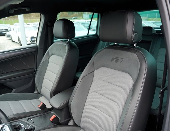 Volkswagen Tiguan SUV / Terénní 2,0 l 169 kw