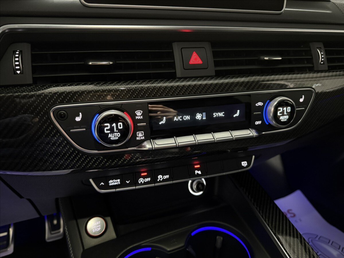 Audi RS 4 Kombi 2,9 l 331 kw