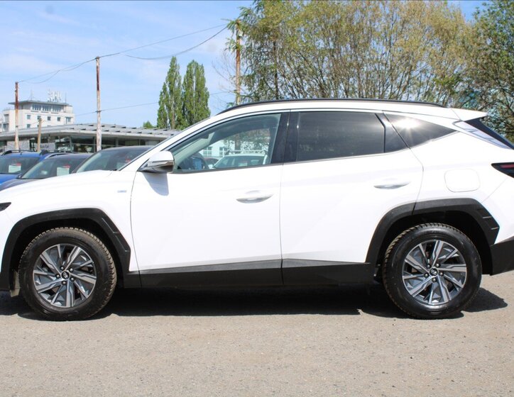 Hyundai Tucson SUV / Terénní 1,6 l 110 kw
