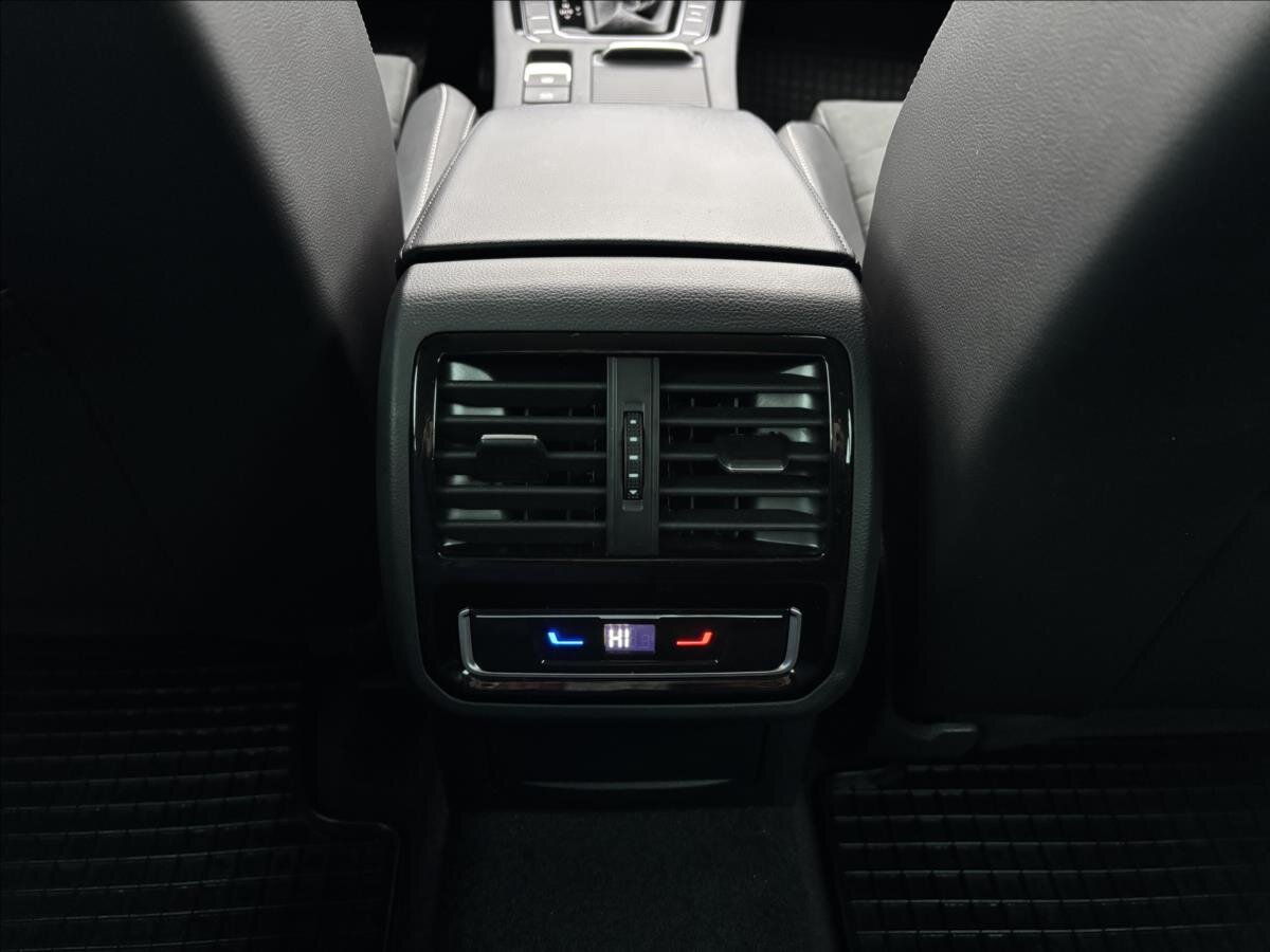 Volkswagen Passat Kombi 2,0 l 110 kw