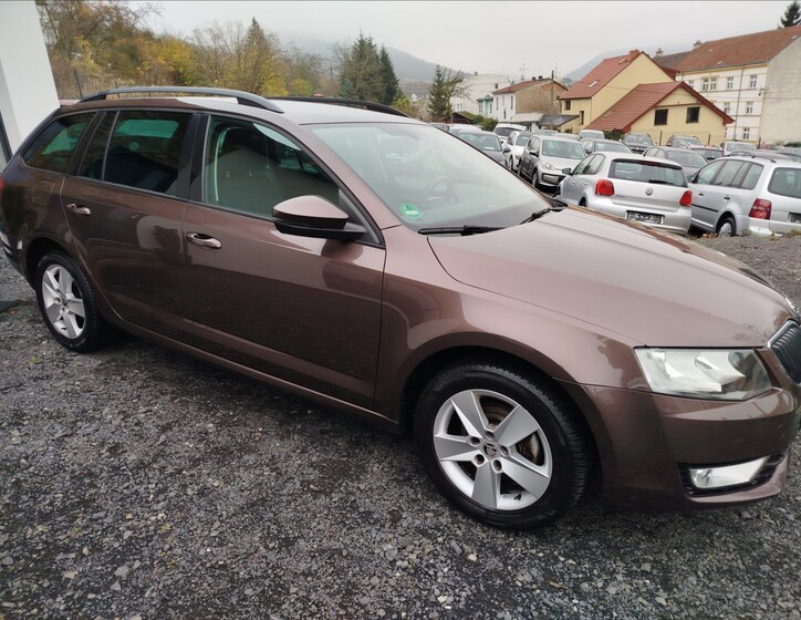 Škoda Octavia 8