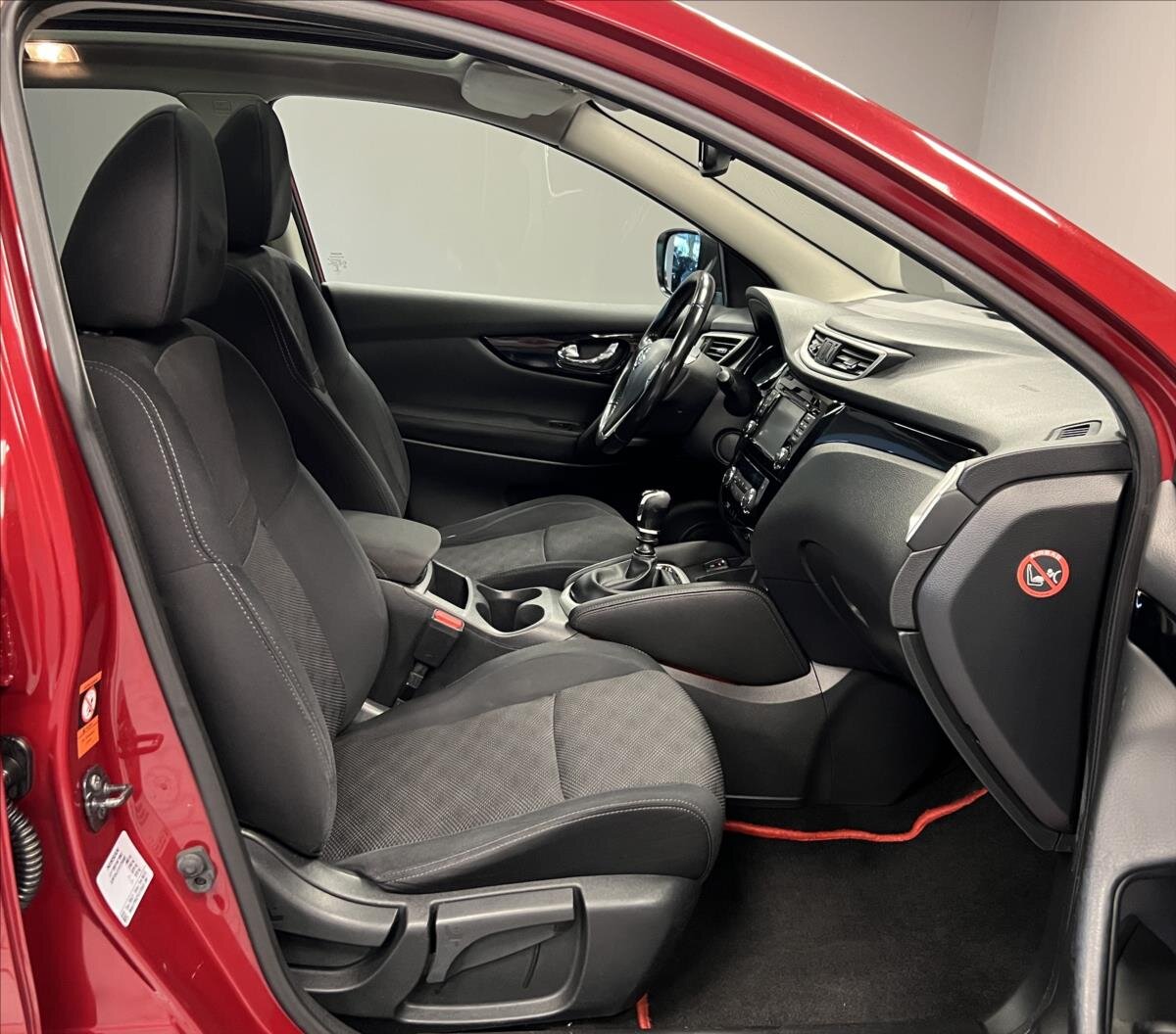 Nissan Qashqai SUV 1,6 l 96 kw
