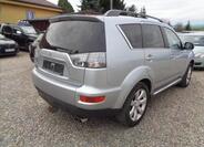 Mitsubishi Outlander 5