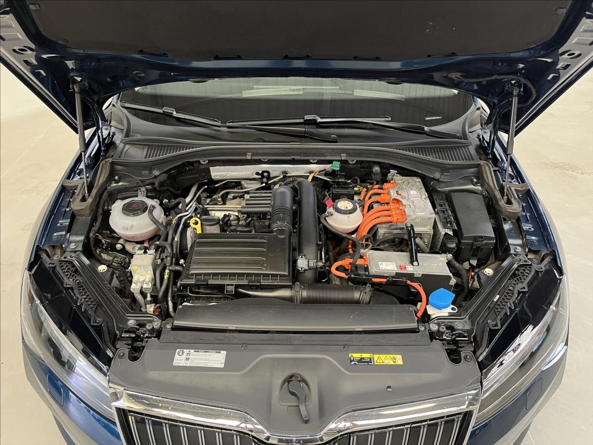 Škoda Superb Liftback 1,4 l 160 kw