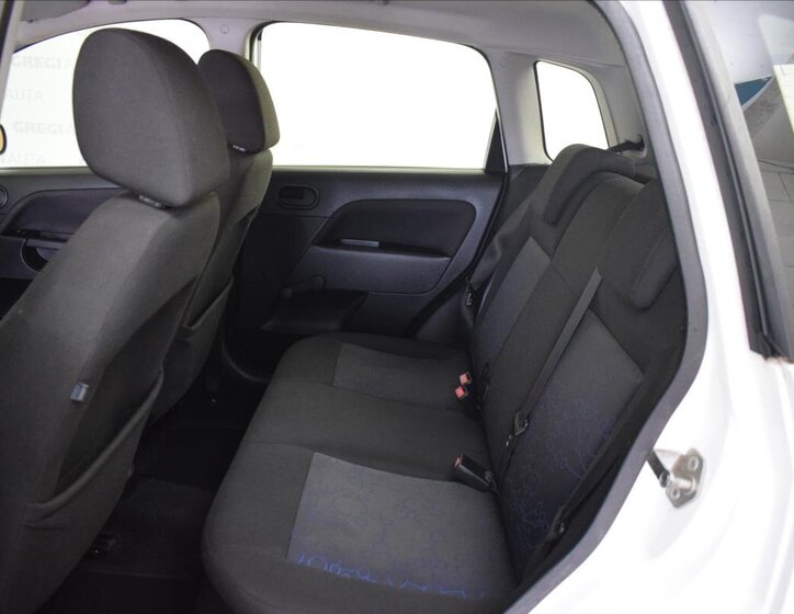 Ford Fiesta Hatchback 1,3 l 44 kw