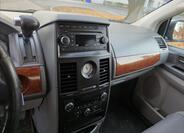 Chrysler Grand Voyager 13