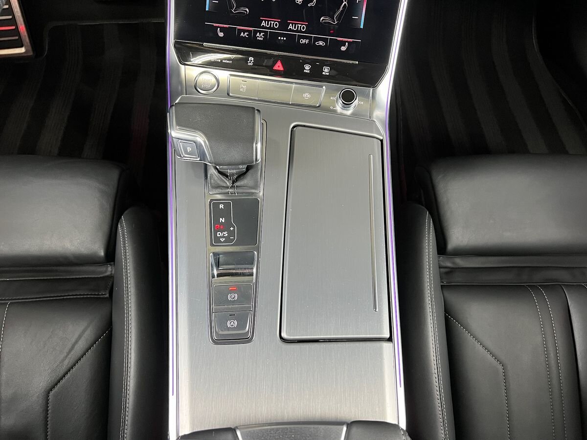 Audi A7 Sedan / Limuzína 3,0 l 210 kw