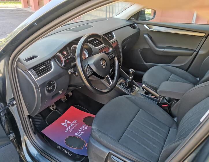 Škoda Octavia Kombi 999,0 85 kw