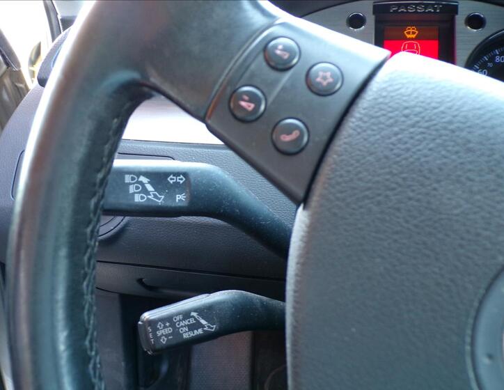 Volkswagen Passat 12