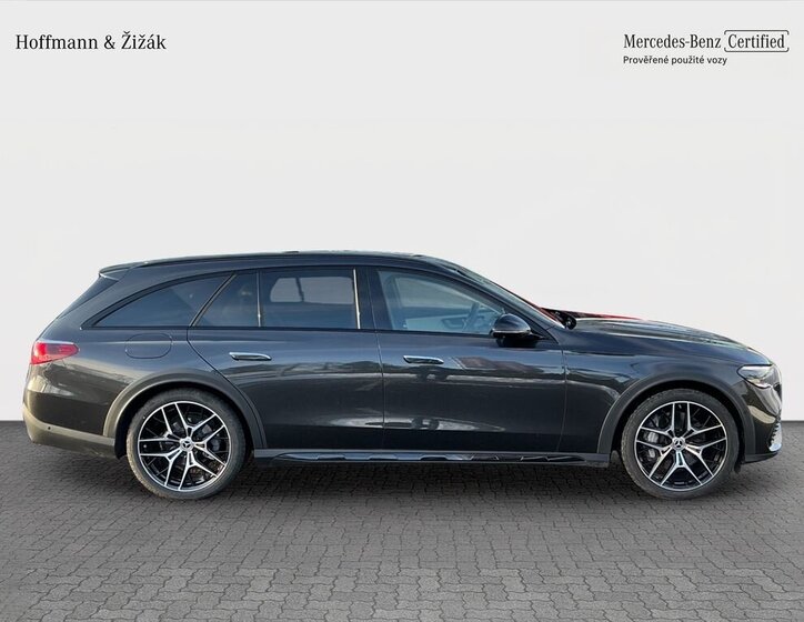 Mercedes-Benz Třídy E Kombi 2,0 l 145 kw