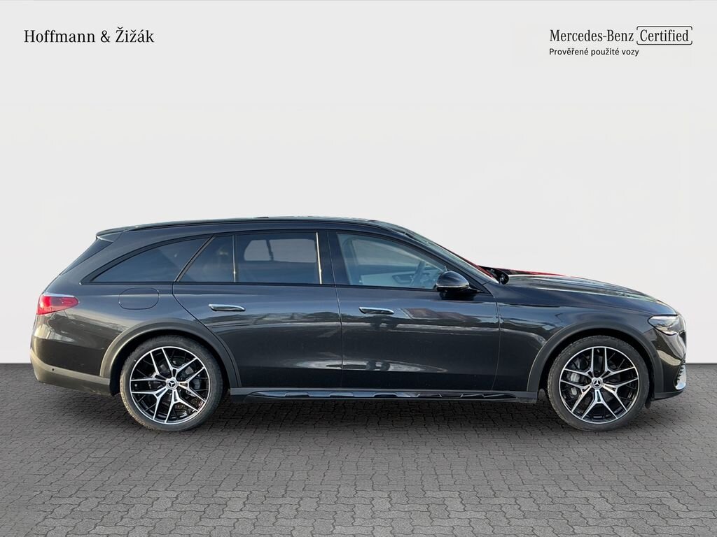 Mercedes-Benz Třídy E Kombi 2,0 l 145 kw
