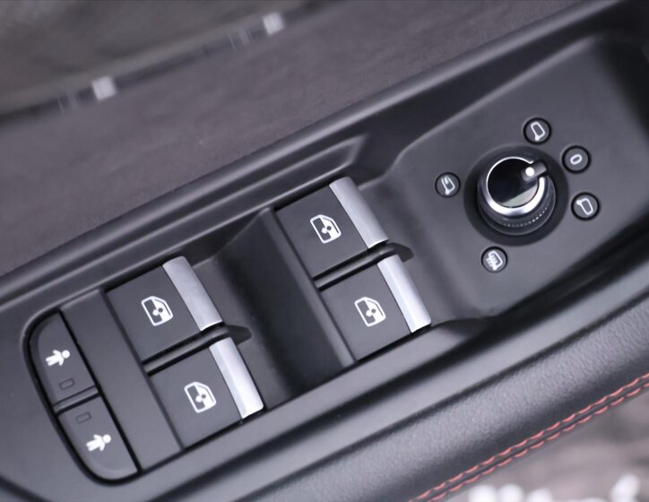 Audi S5 Sedan 3,0 l 260 kw