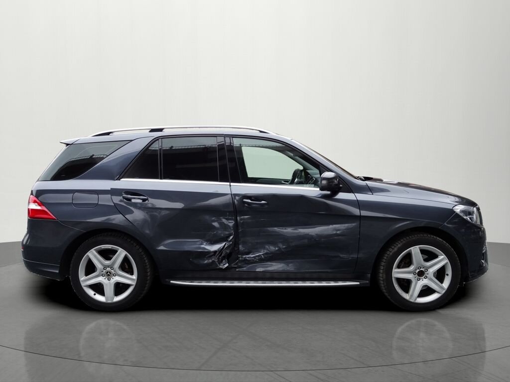 Mercedes-Benz Třídy M SUV / Terénní 3,0 l 190 kw