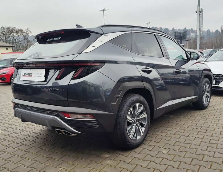 Hyundai Tucson SUV 1,6 l 110 kw