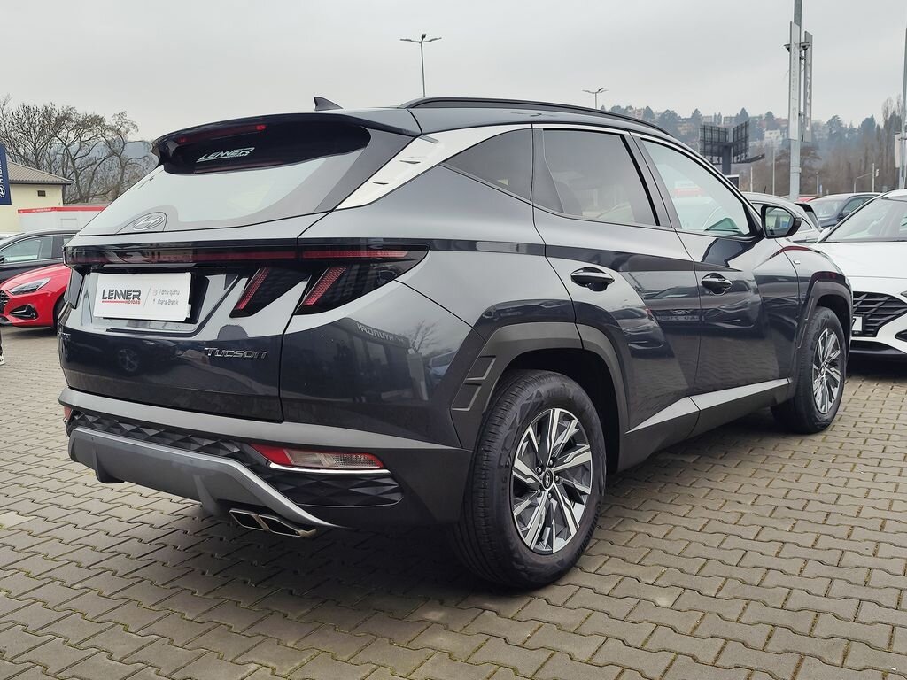 Hyundai Tucson SUV 1,6 l 110 kw