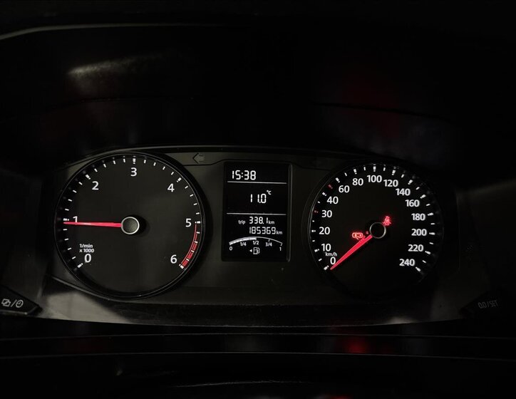 Volkswagen Transporter 18