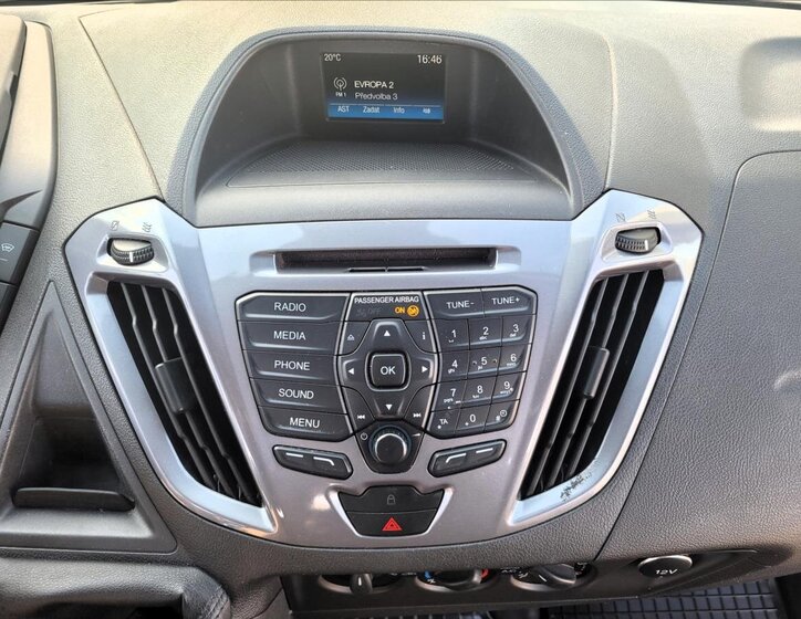 Ford Tourneo Custom MPV 2,0 l 125 kw