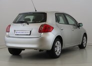 Toyota Auris Hatchback 1,6 l 91 kw