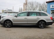 Škoda Superb 8