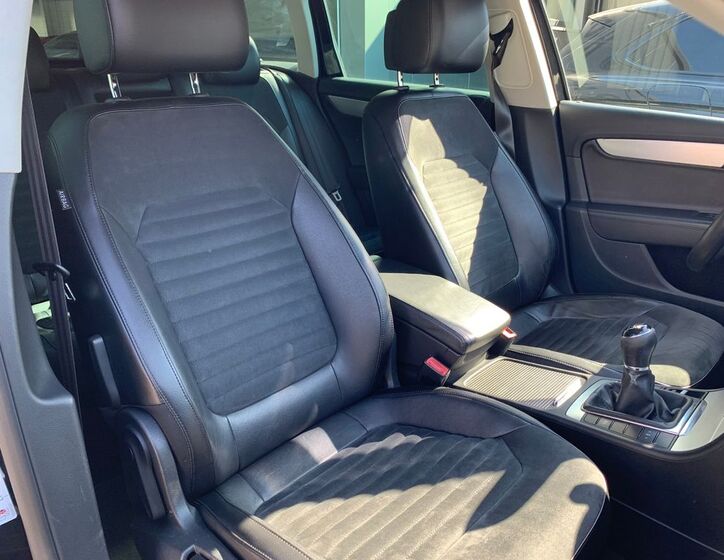 Volkswagen Passat 22