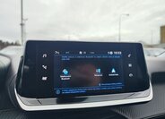 Peugeot 2008 SUV 1,2 l 74 kw