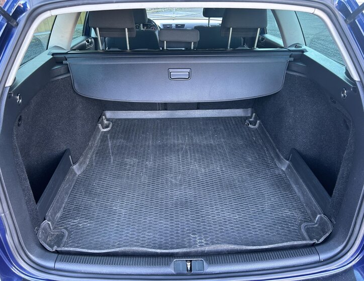 Volkswagen Passat Kombi 2,0 l 81 kw