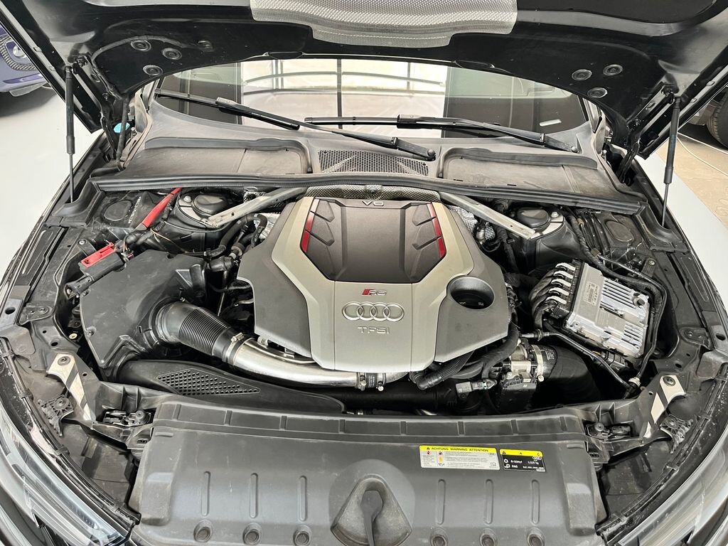 Audi RS4 Kombi 2,9 l 331 kw