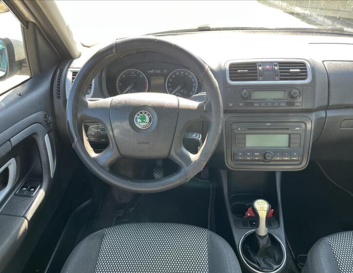 Škoda Roomster 14