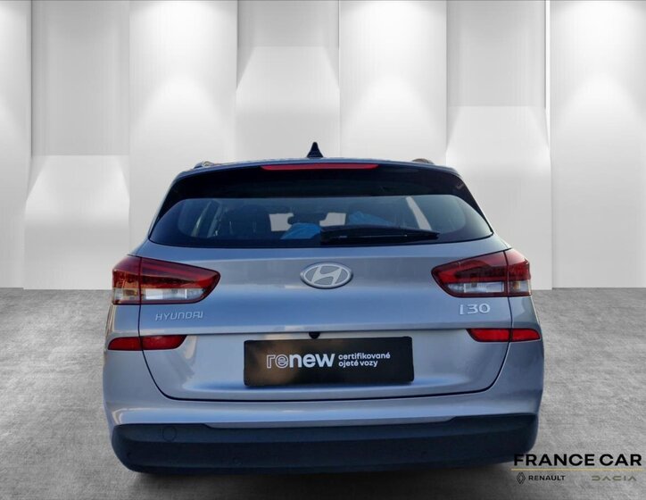 Hyundai i30 Kombi 998,0 73 kw